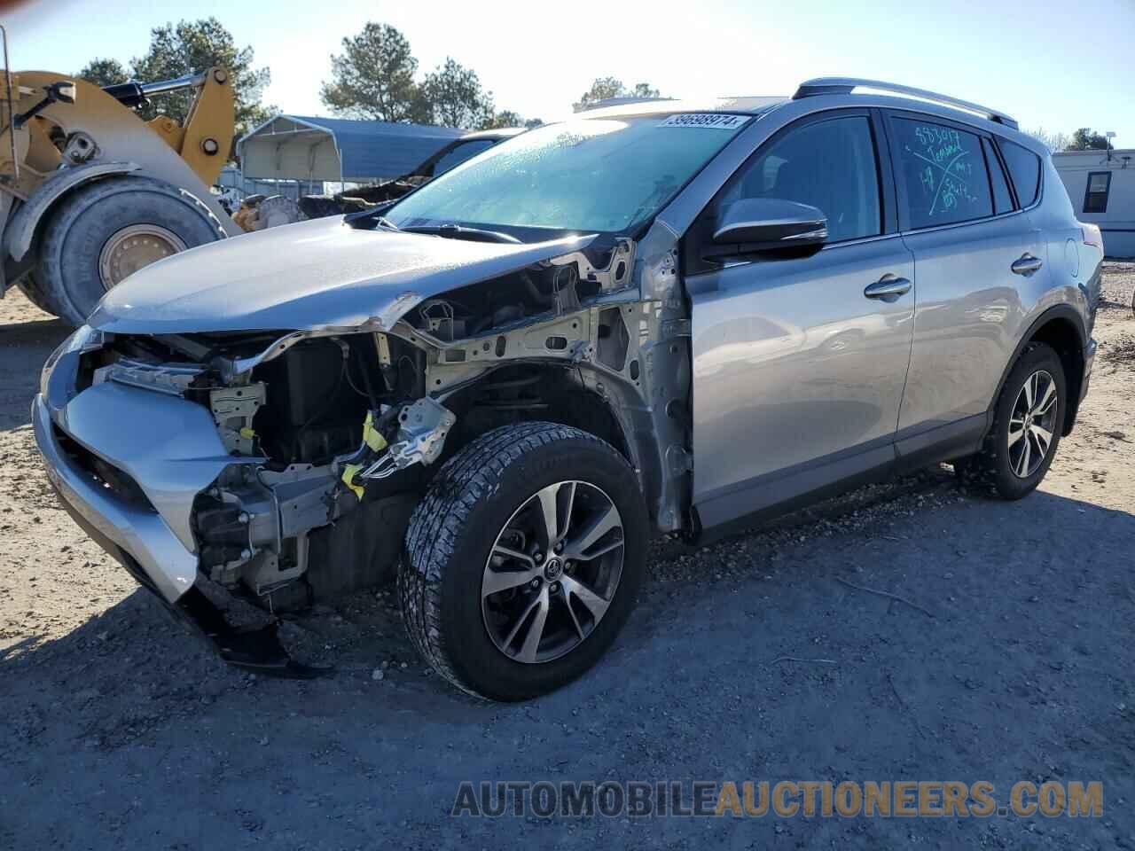 2T3RFREV5JW857555 TOYOTA RAV4 2018