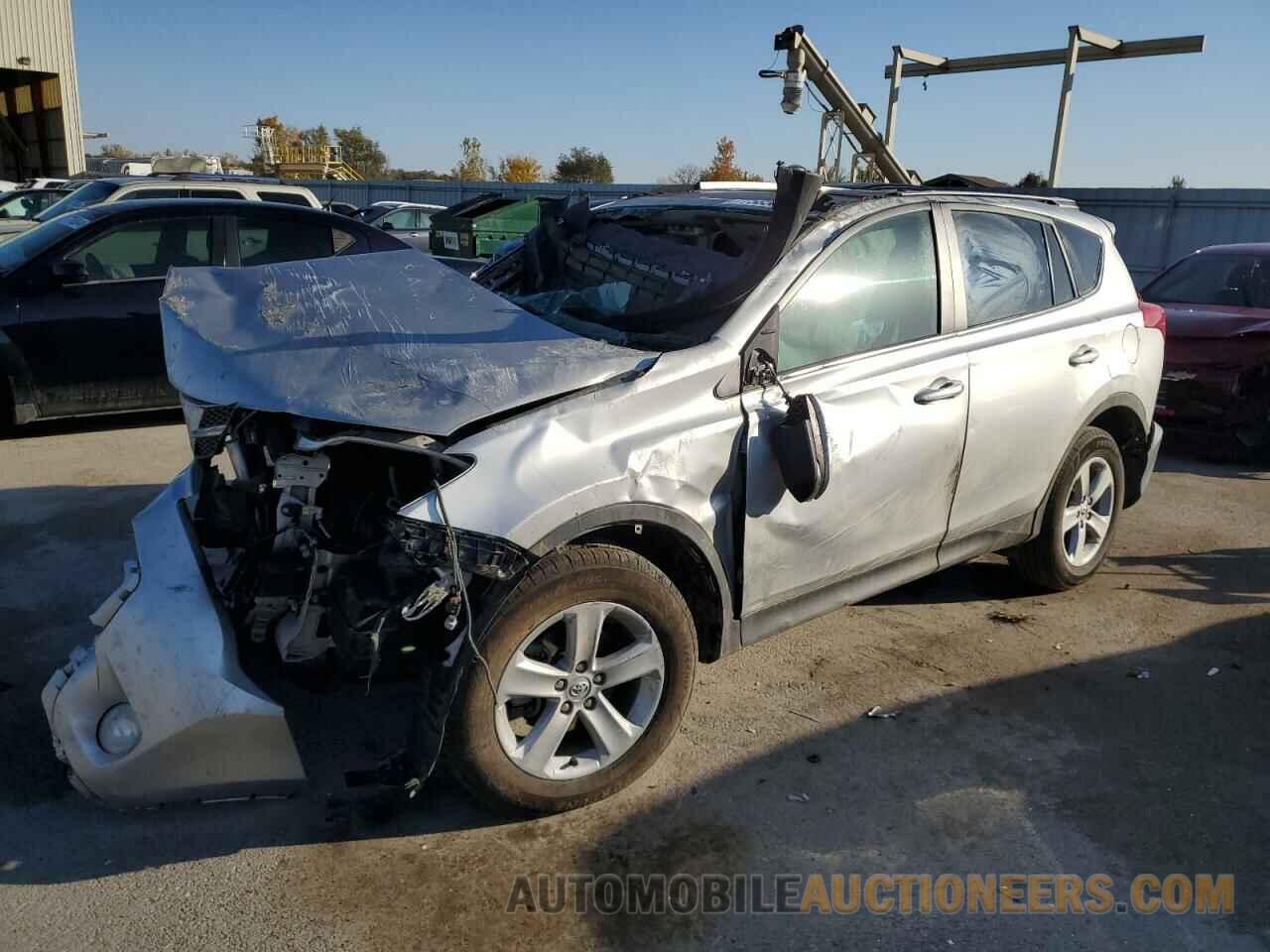 2T3RFREV6DW037764 TOYOTA RAV4 2013