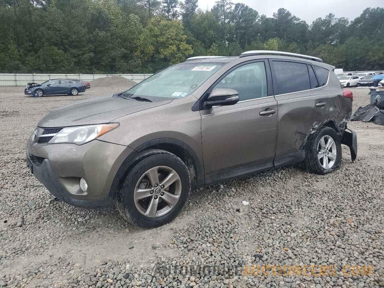 2T3RFREV6FW264066 TOYOTA RAV4 2015