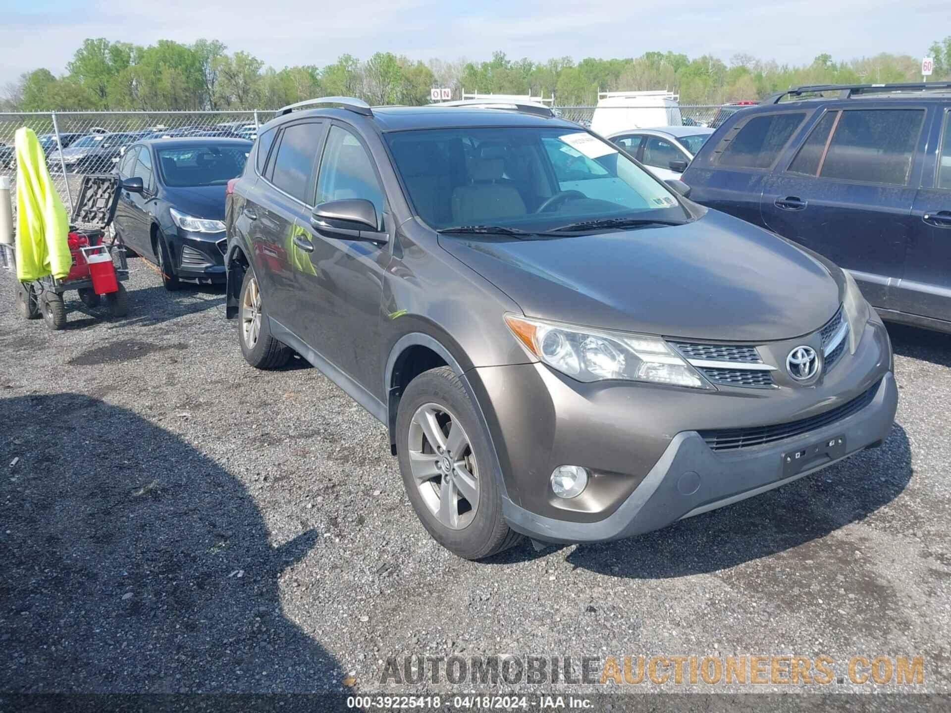 2T3RFREV6FW281272 TOYOTA RAV4 2015