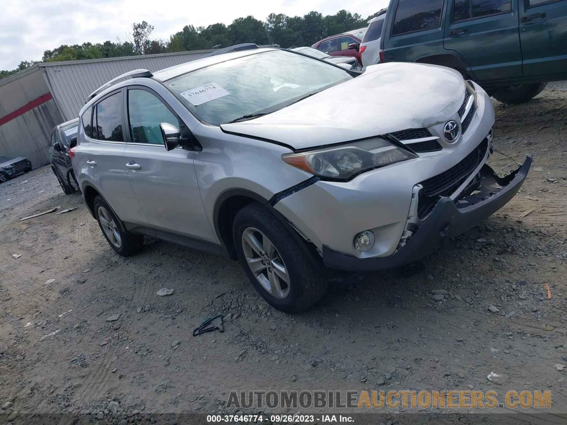 2T3RFREV6FW302752 TOYOTA RAV4 2015