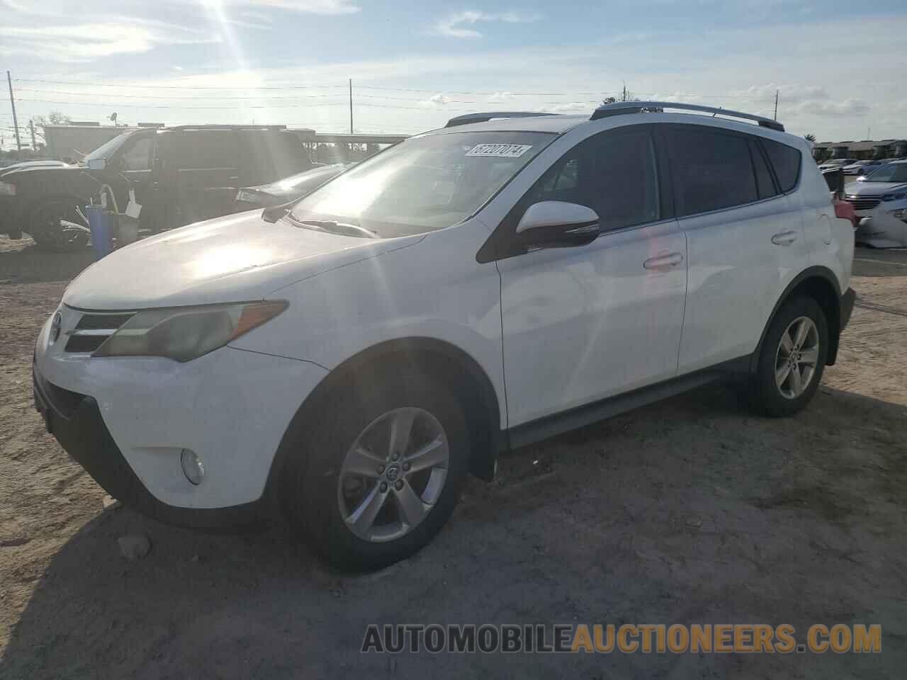 2T3RFREV6FW321446 TOYOTA RAV4 2015