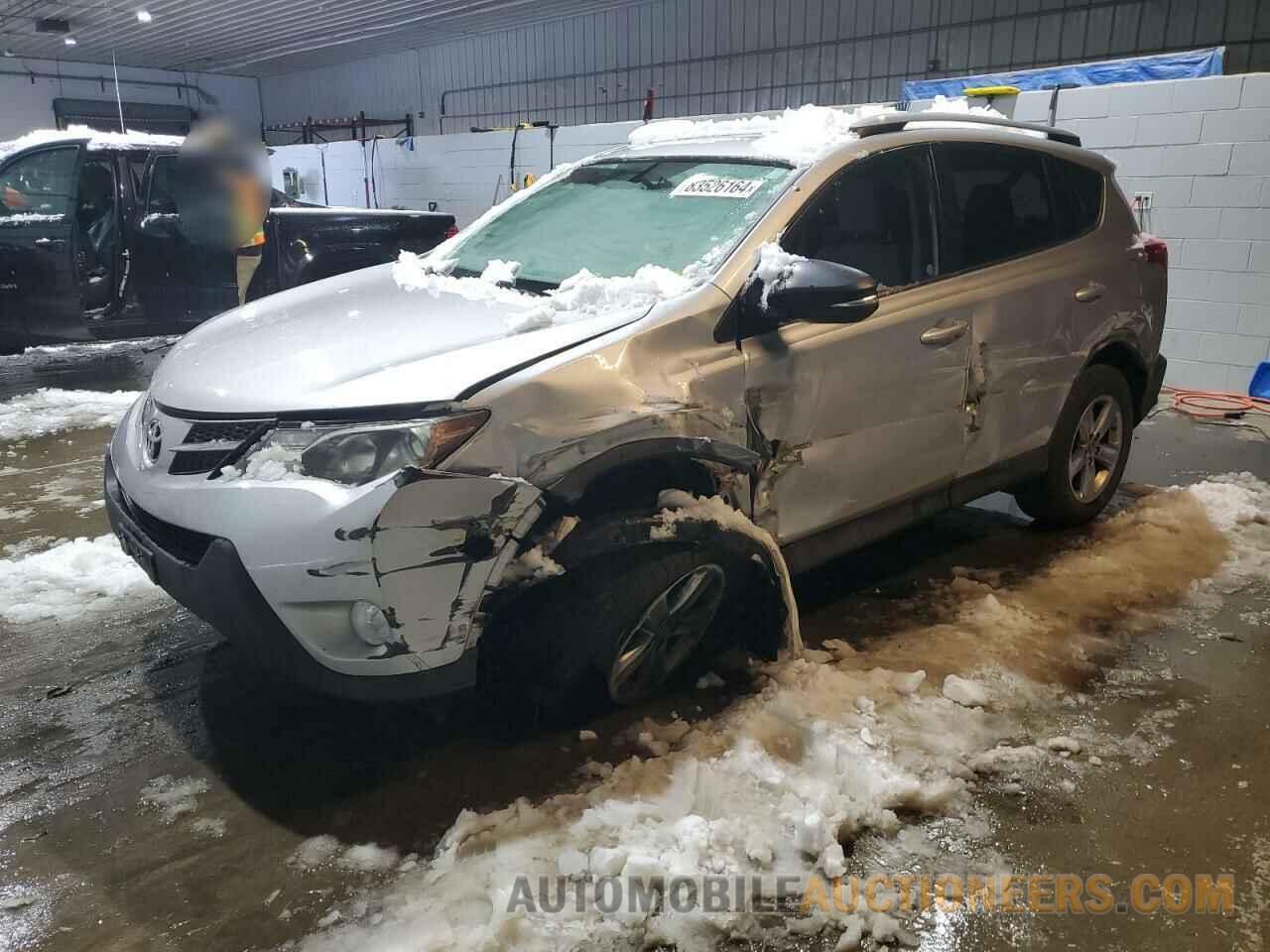 2T3RFREV6FW332818 TOYOTA RAV4 2015