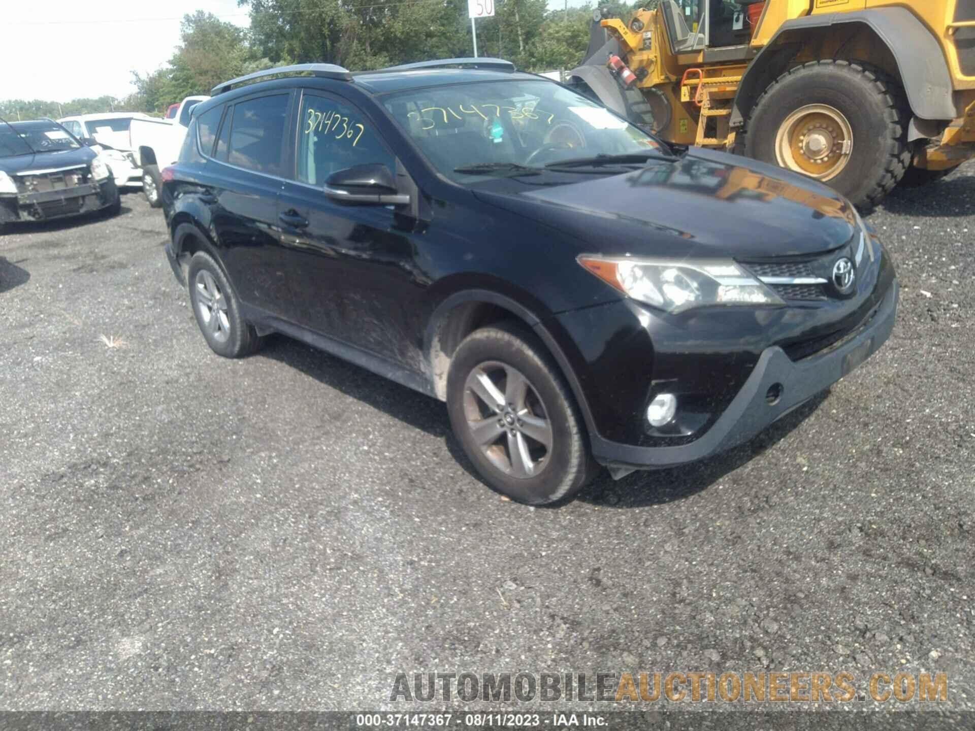 2T3RFREV6FW407808 TOYOTA RAV4 2015