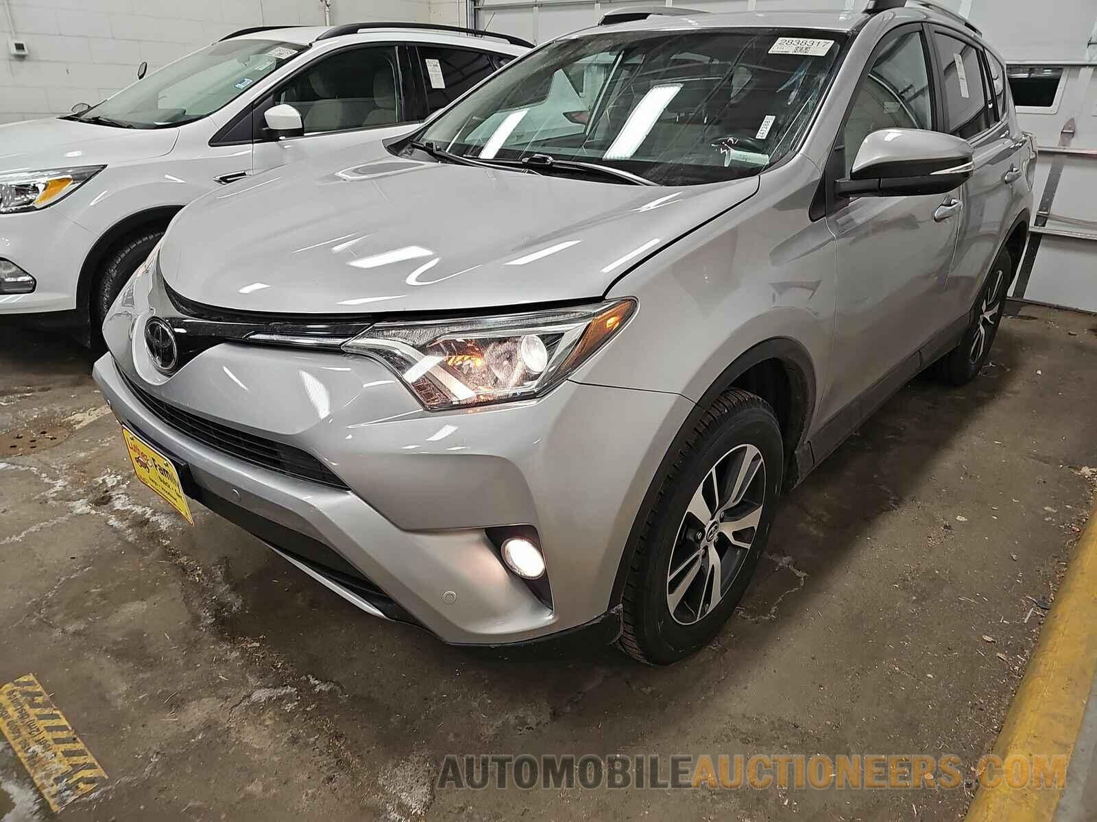 2T3RFREV6GW451972 Toyota RAV4 2016