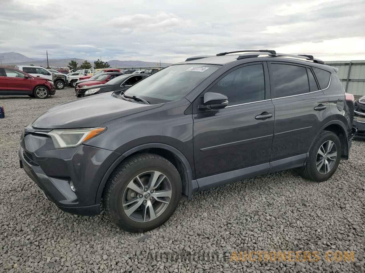 2T3RFREV6HW556805 TOYOTA RAV4 2017