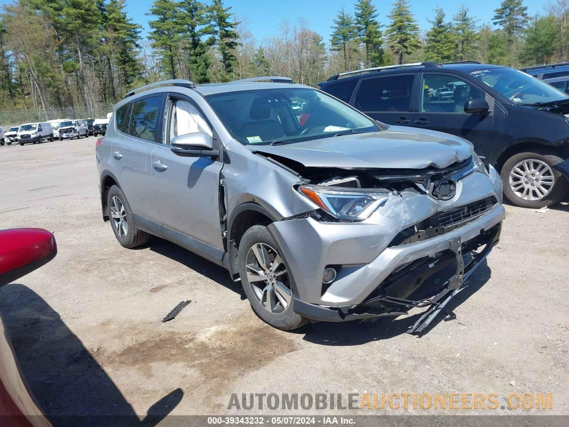 2T3RFREV6HW562264 TOYOTA RAV4 2017