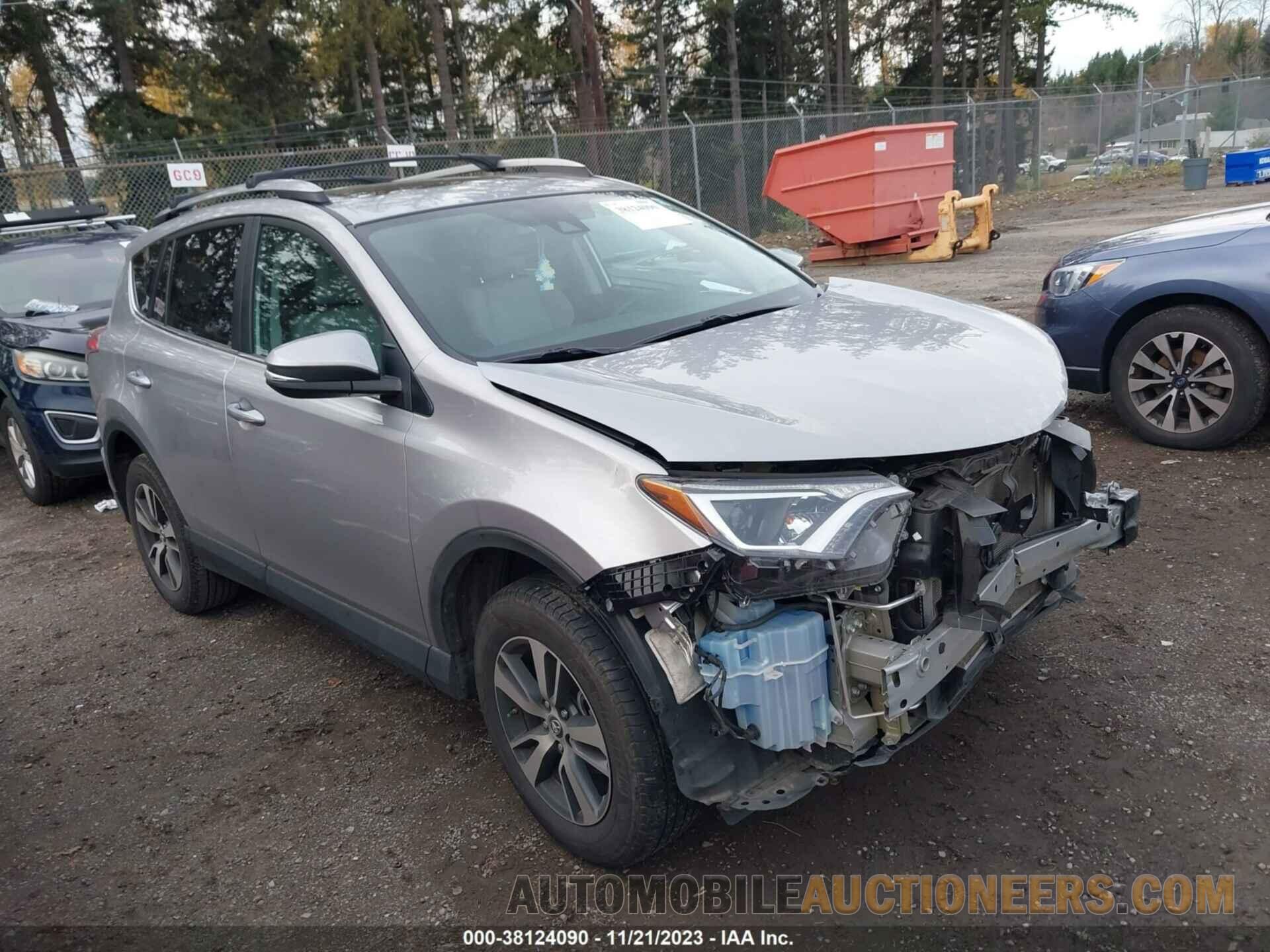 2T3RFREV6HW612421 TOYOTA RAV4 2017