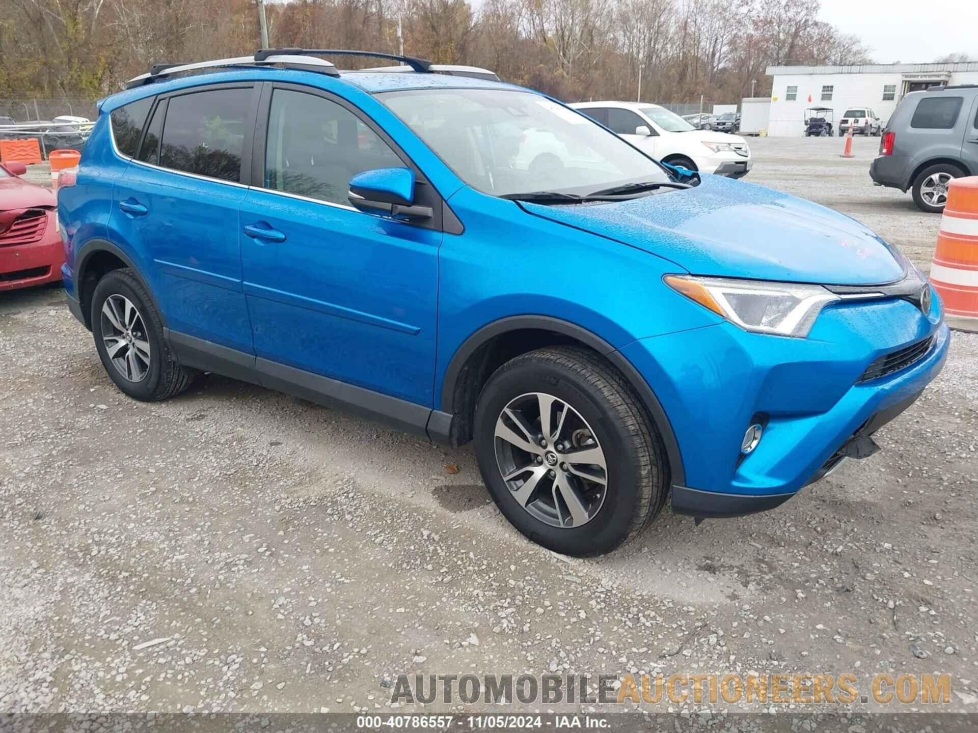 2T3RFREV6HW665586 TOYOTA RAV4 2017