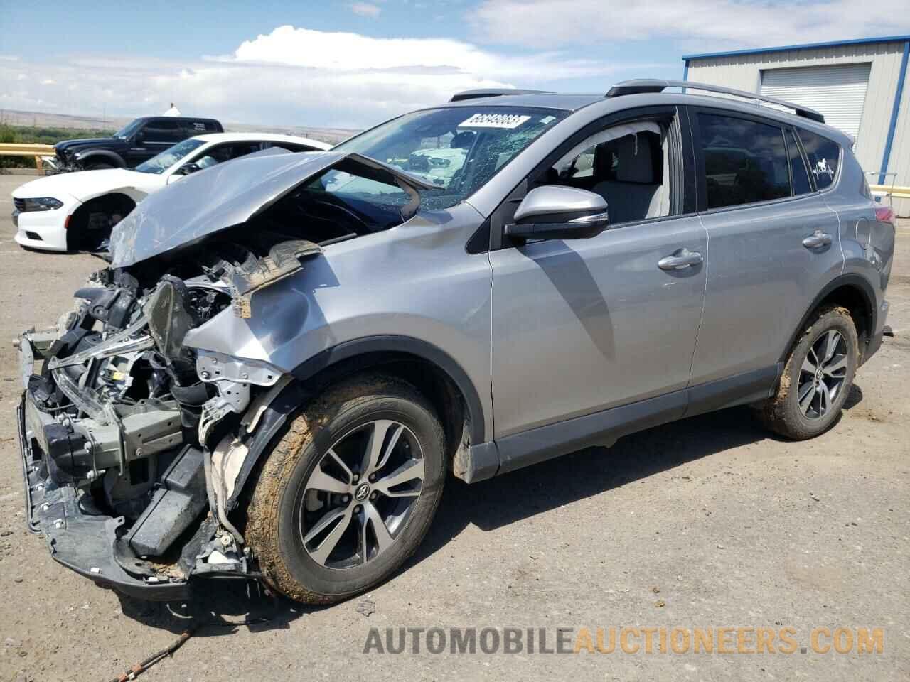 2T3RFREV6JW714632 TOYOTA RAV4 2018