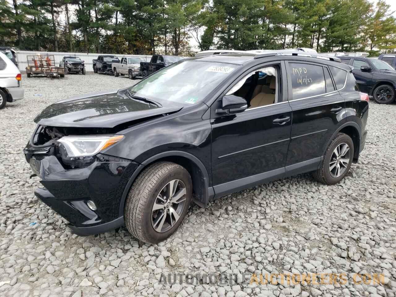 2T3RFREV6JW720608 TOYOTA RAV4 2018