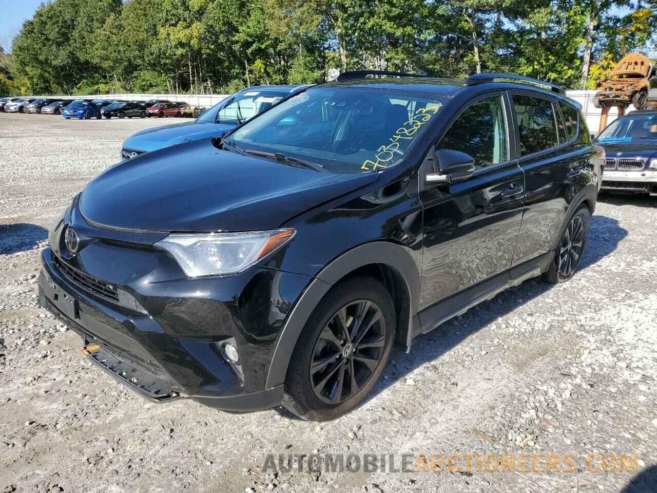 2T3RFREV6JW771767 TOYOTA RAV4 2018