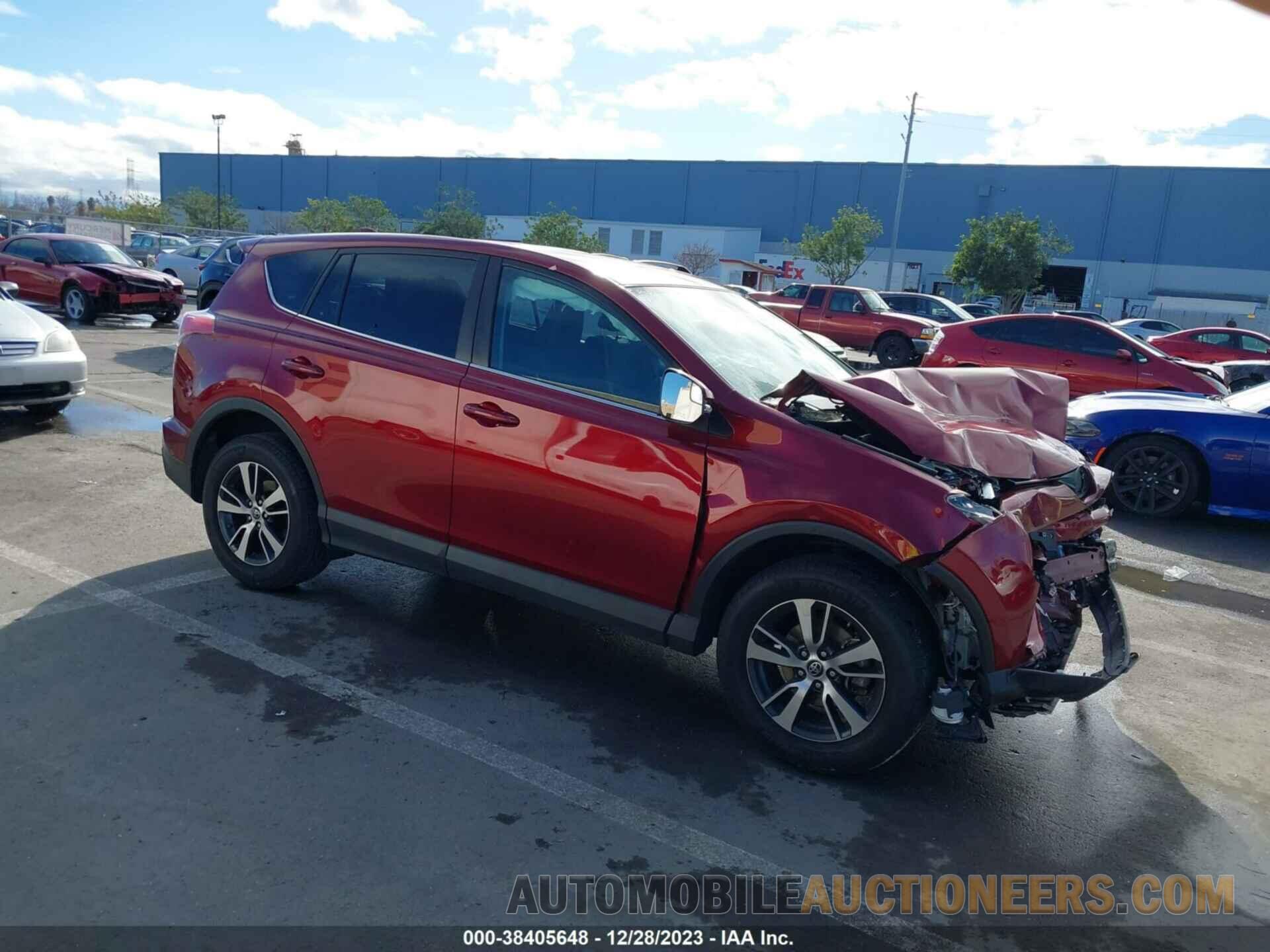 2T3RFREV6JW790187 TOYOTA RAV4 2018