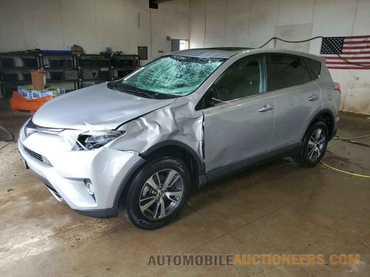 2T3RFREV6JW803665 TOYOTA RAV4 2018