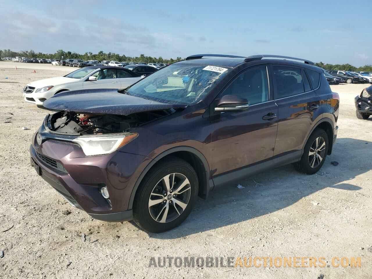 2T3RFREV6JW818098 TOYOTA RAV4 2018