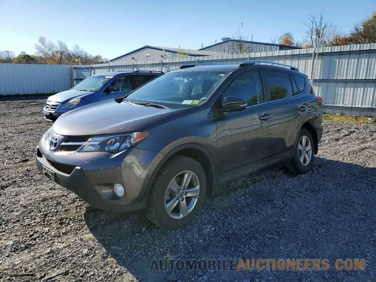 2T3RFREV7FW233974 TOYOTA RAV4 2015