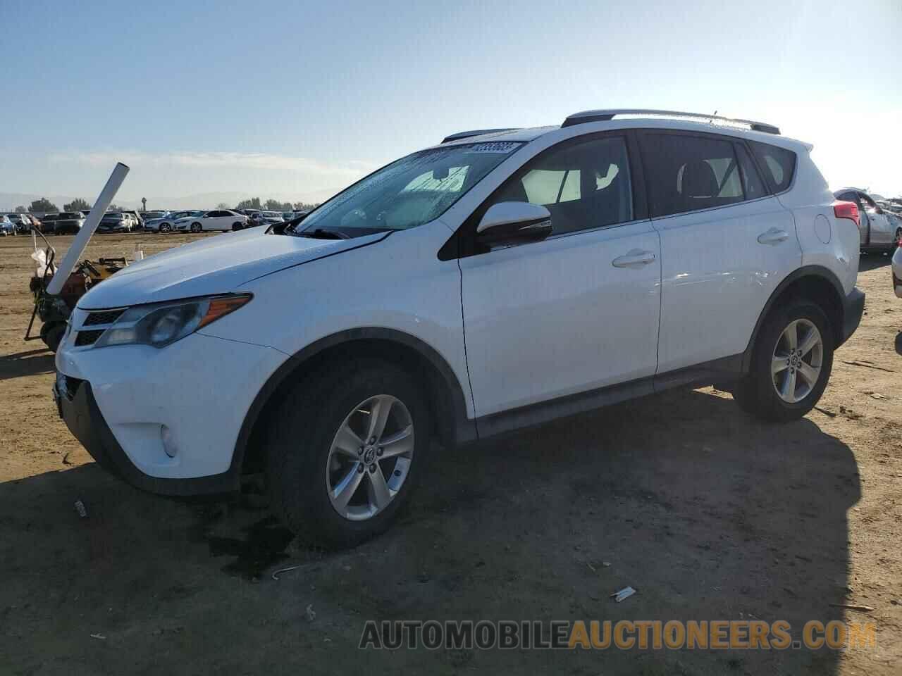 2T3RFREV7FW307846 TOYOTA RAV4 2015