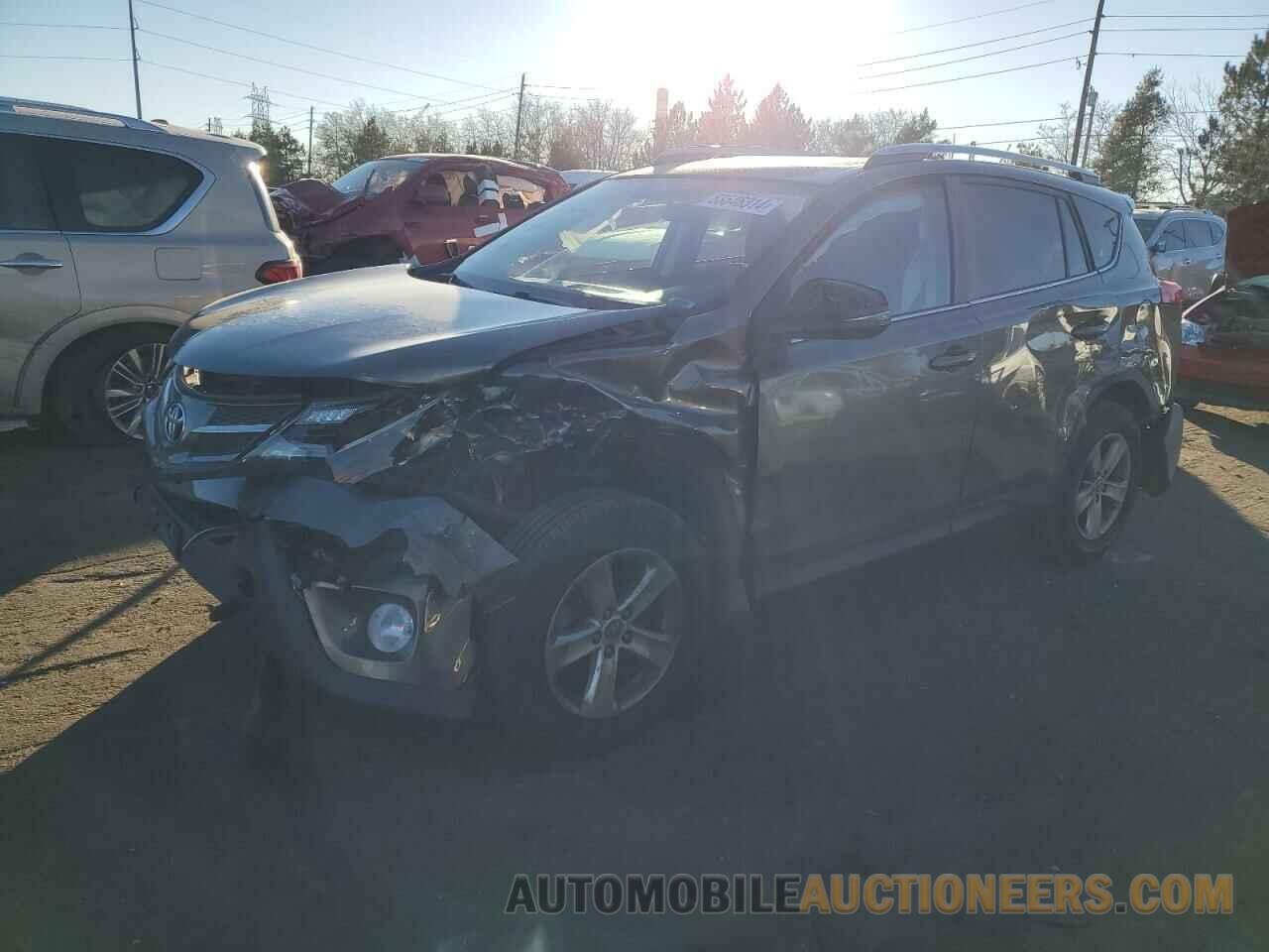 2T3RFREV7FW317292 TOYOTA RAV4 2015