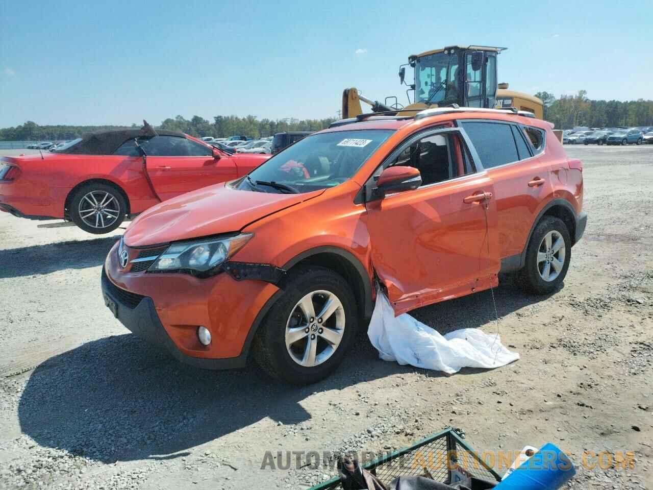 2T3RFREV7FW338837 TOYOTA RAV4 2015