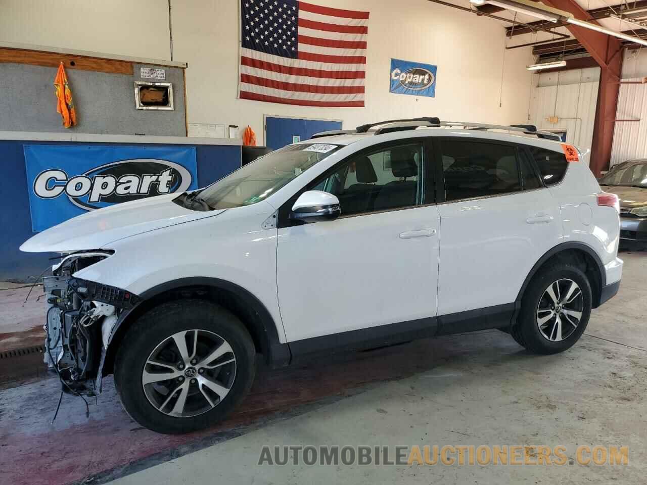 2T3RFREV7GW425168 TOYOTA RAV4 2016