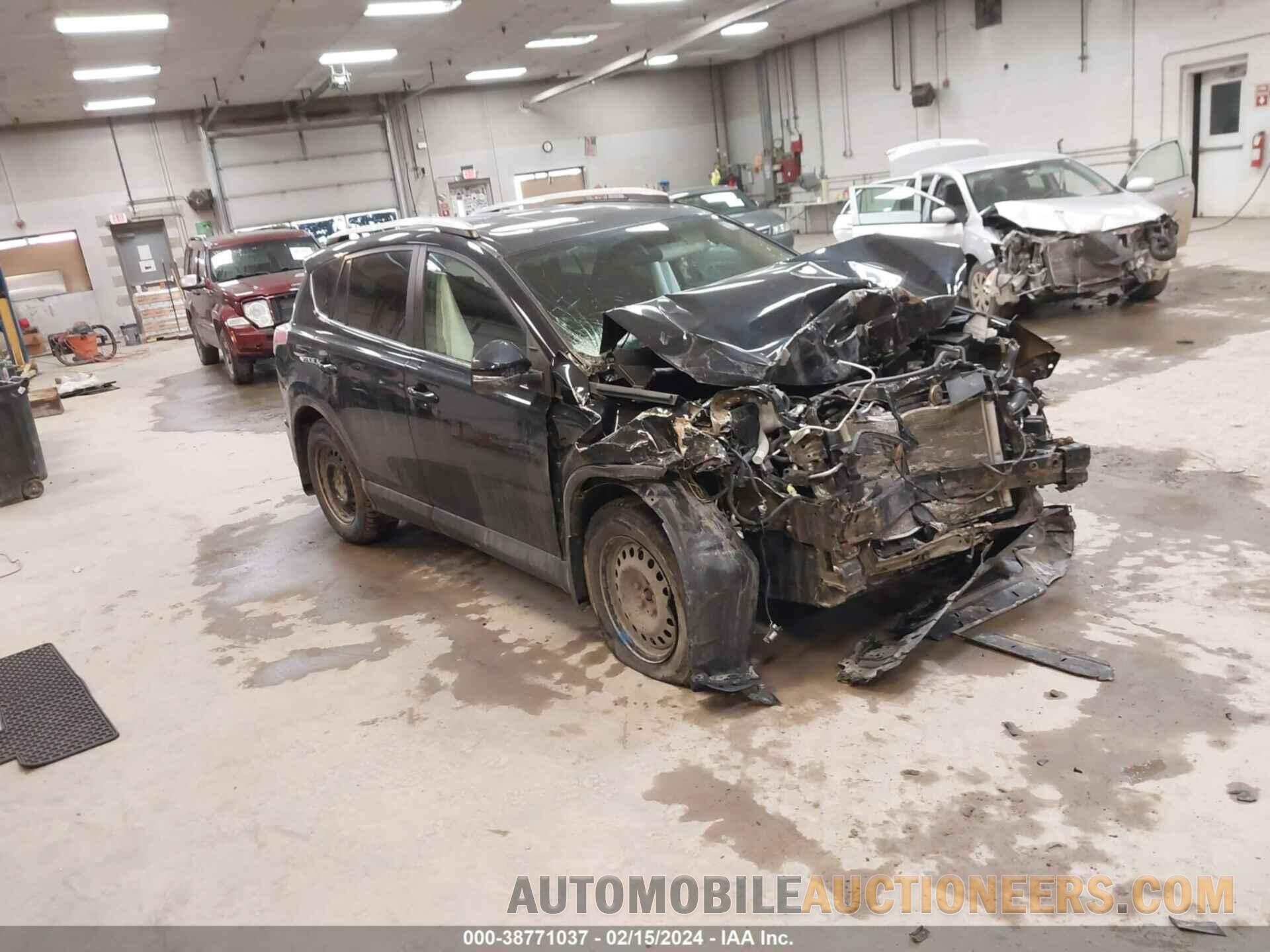 2T3RFREV7GW469235 TOYOTA RAV4 2016