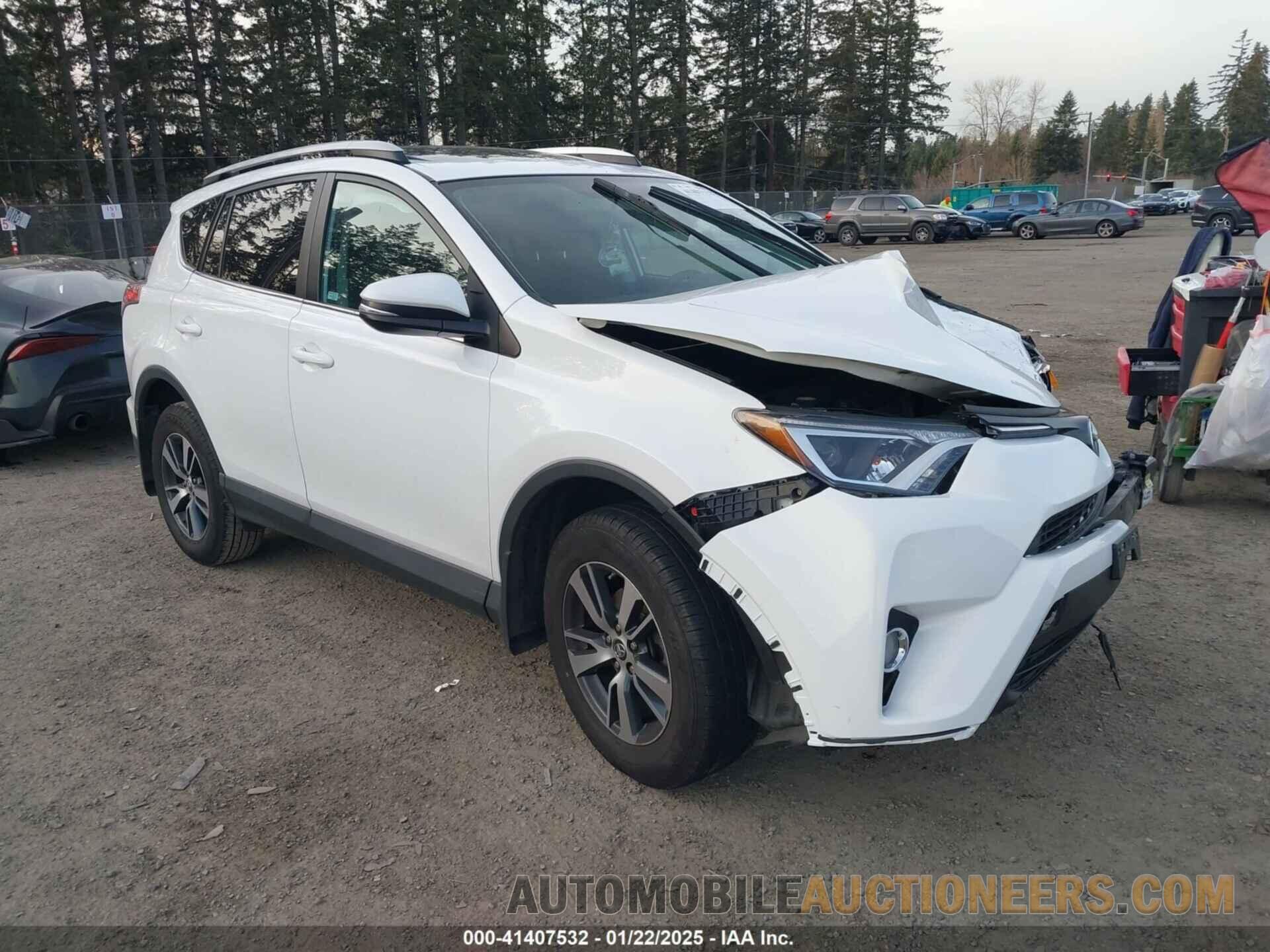 2T3RFREV7GW479585 TOYOTA RAV4 2016