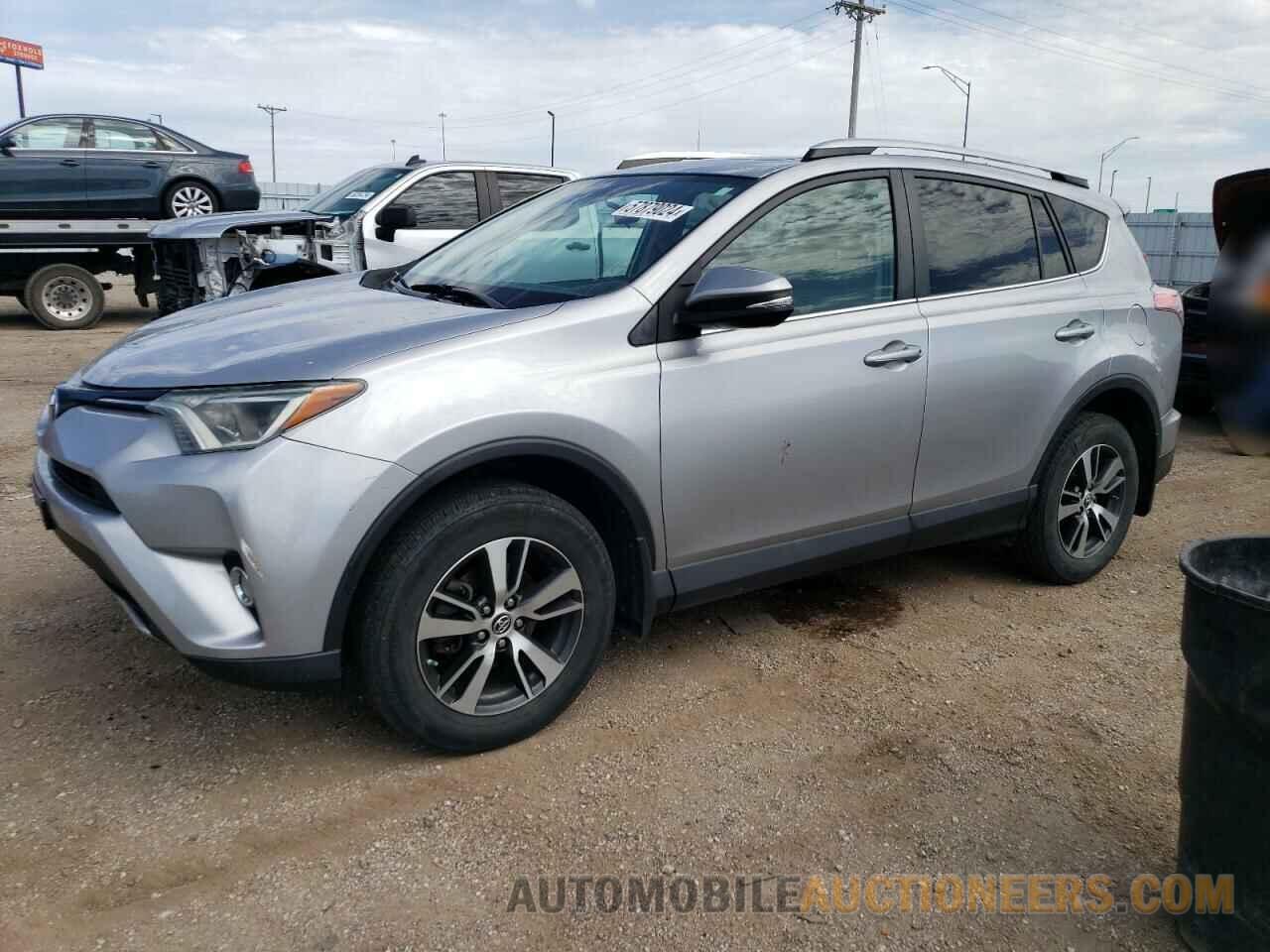 2T3RFREV7GW504095 TOYOTA RAV4 2016