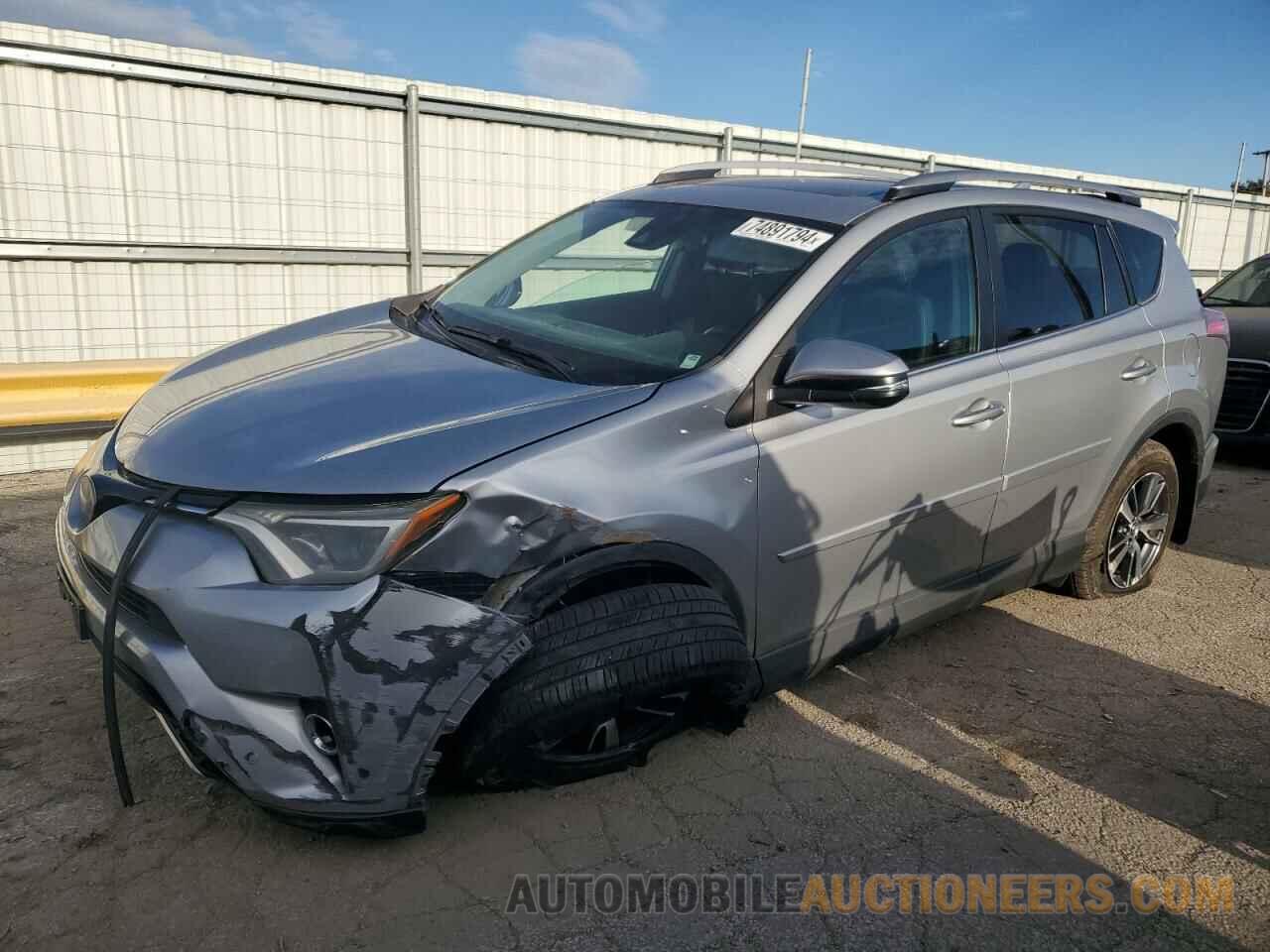 2T3RFREV7HW561334 TOYOTA RAV4 2017