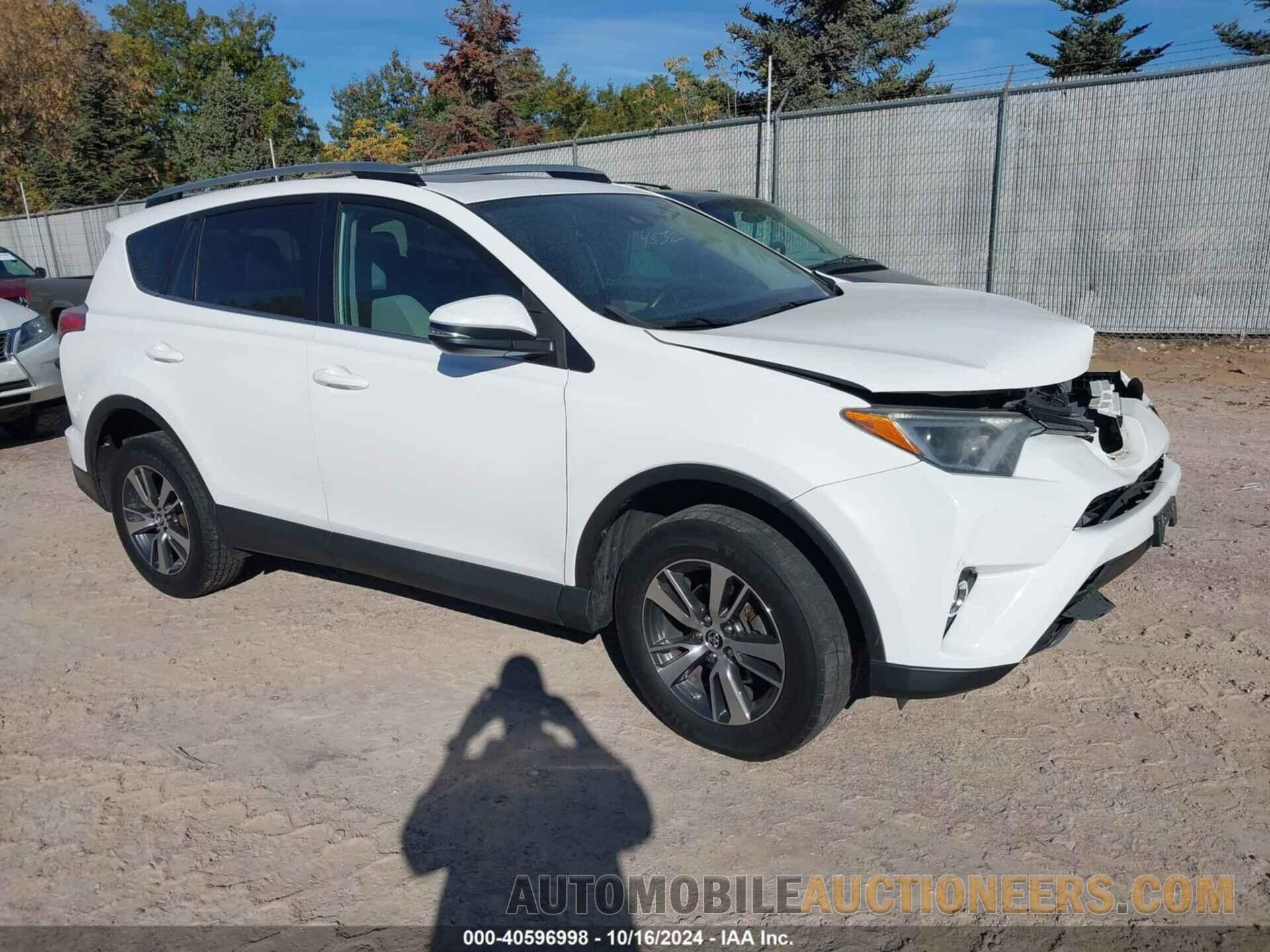 2T3RFREV7HW580594 TOYOTA RAV4 2017