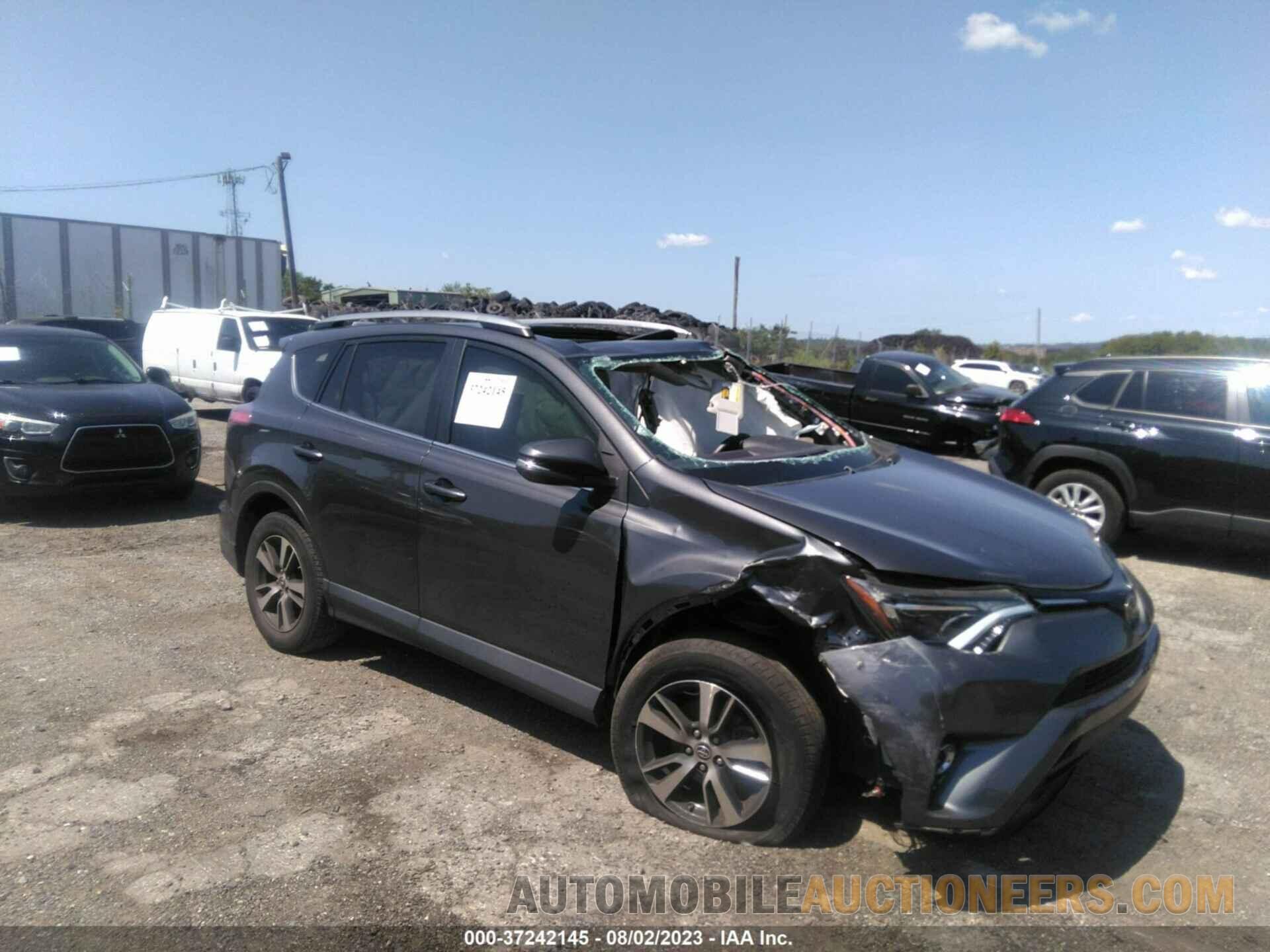 2T3RFREV7HW660221 TOYOTA RAV4 2017