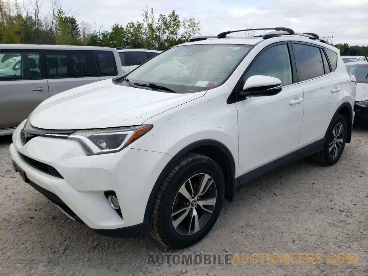 2T3RFREV7HW677231 TOYOTA RAV4 2017