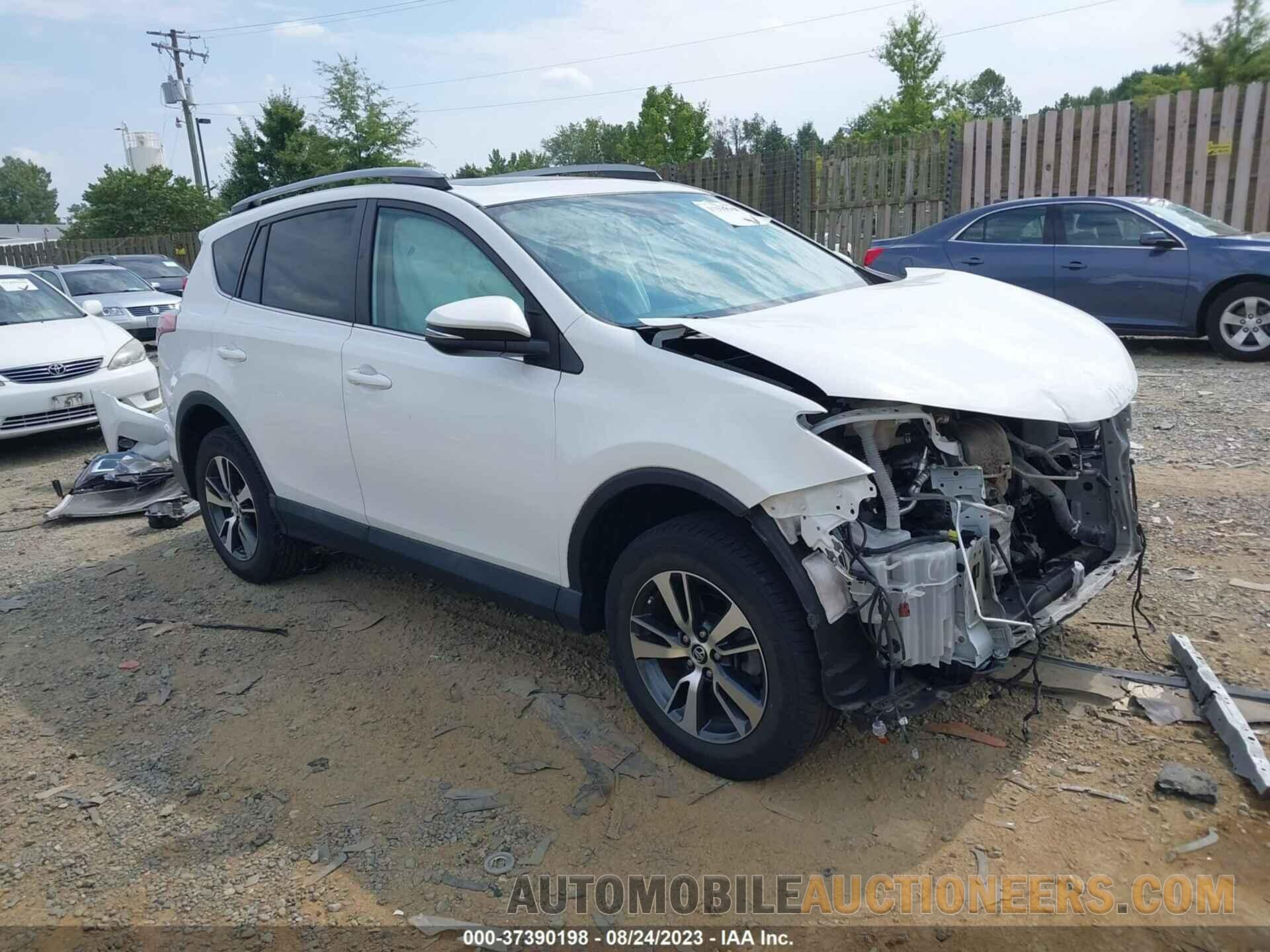 2T3RFREV7HW682574 TOYOTA RAV4 2017