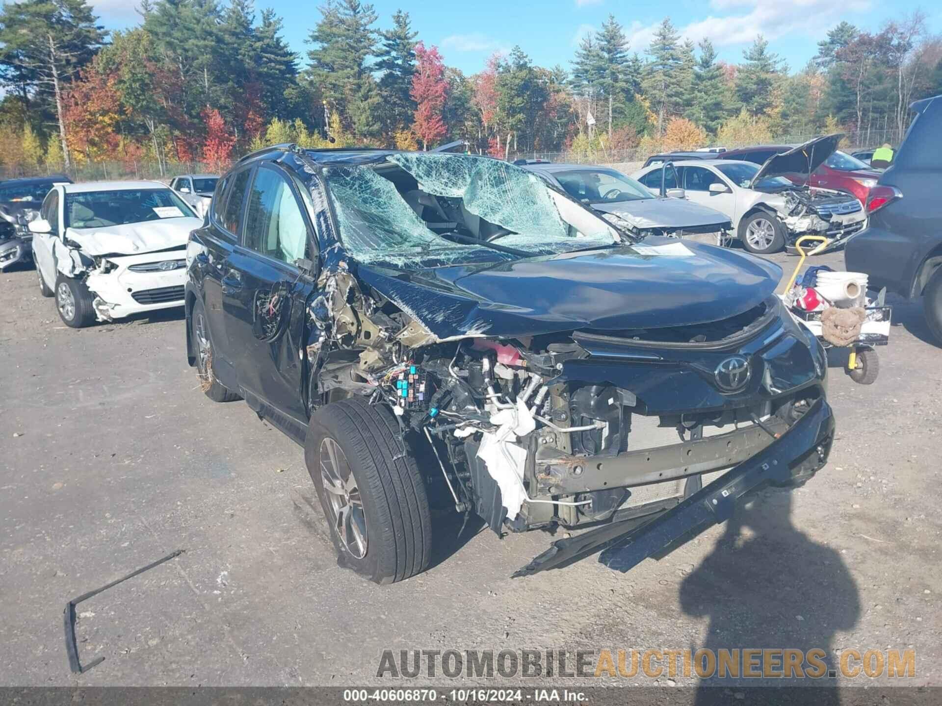 2T3RFREV7HW683921 TOYOTA RAV4 2017