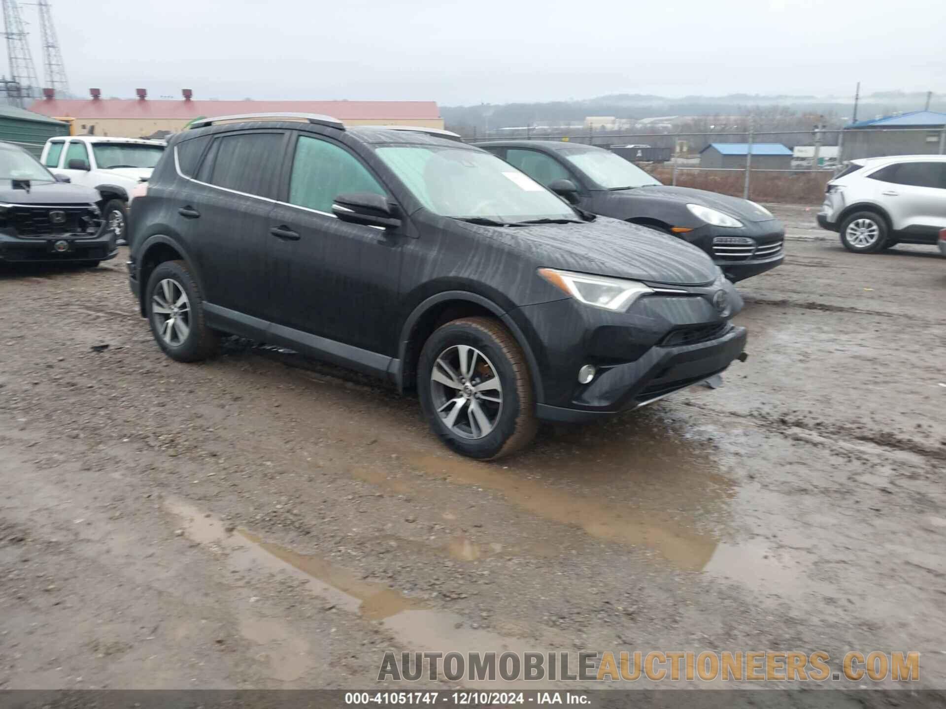 2T3RFREV7JW711853 TOYOTA RAV4 2018