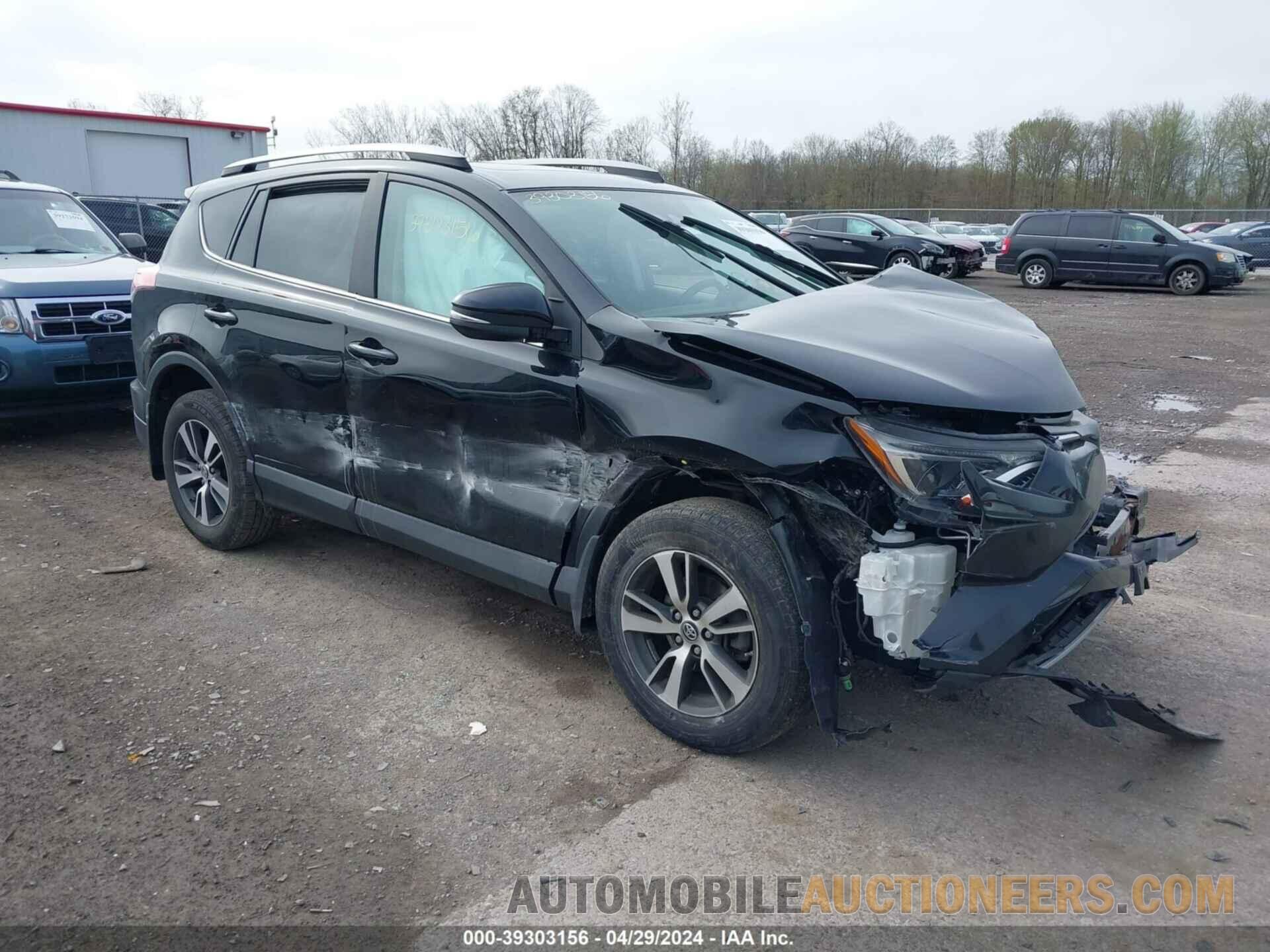 2T3RFREV7JW781921 TOYOTA RAV4 2018