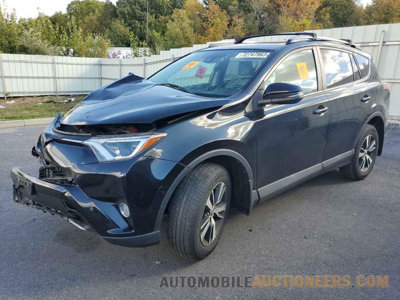 2T3RFREV7JW785368 TOYOTA RAV4 2018