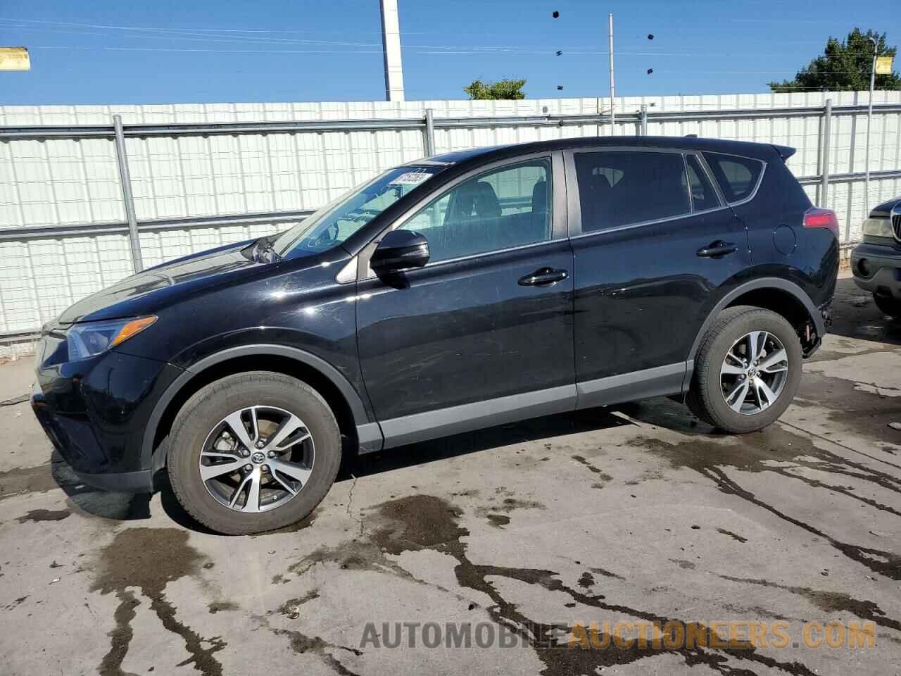 2T3RFREV7JW788349 TOYOTA RAV4 2018