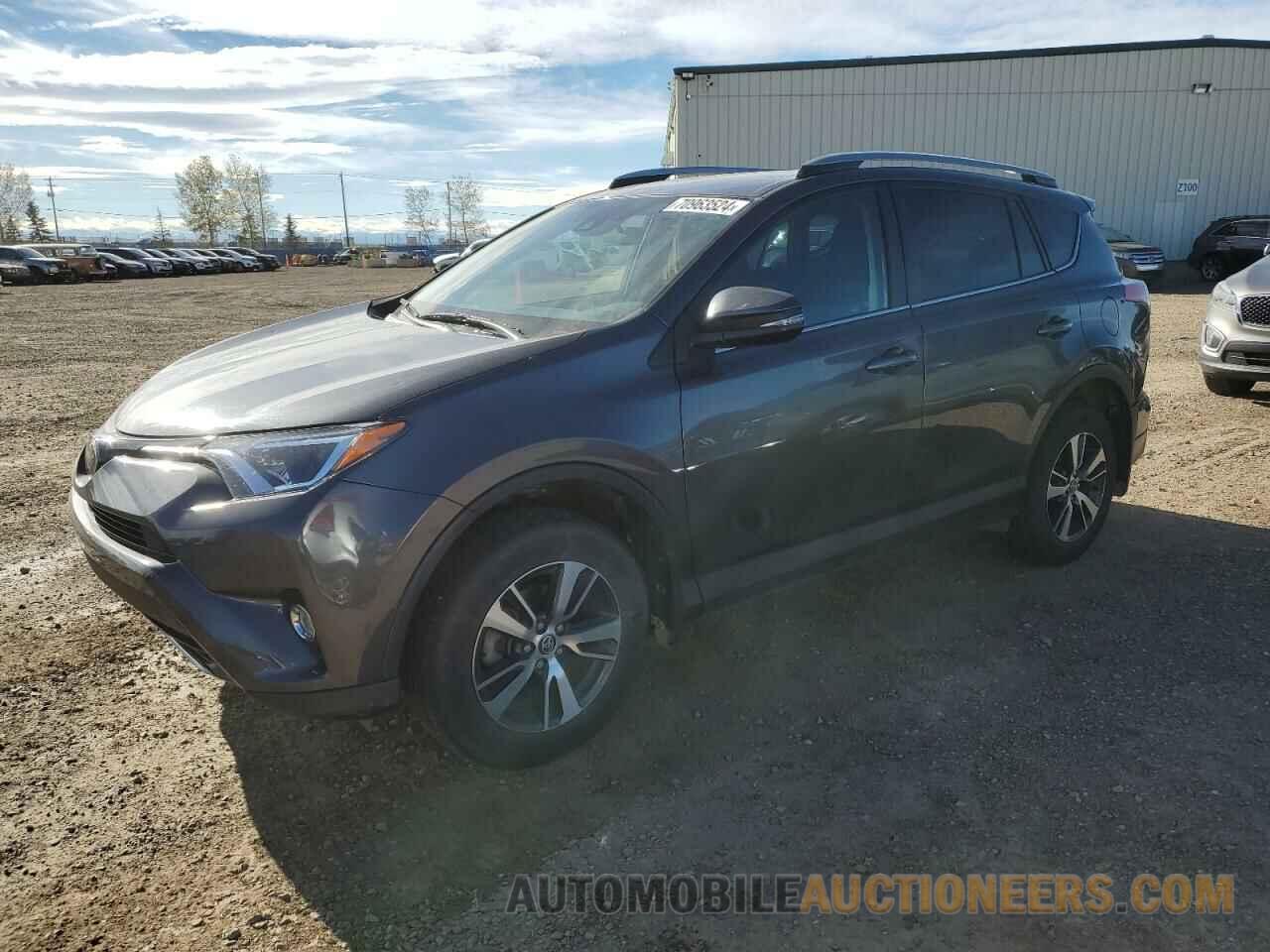 2T3RFREV7JW796998 TOYOTA RAV4 2018