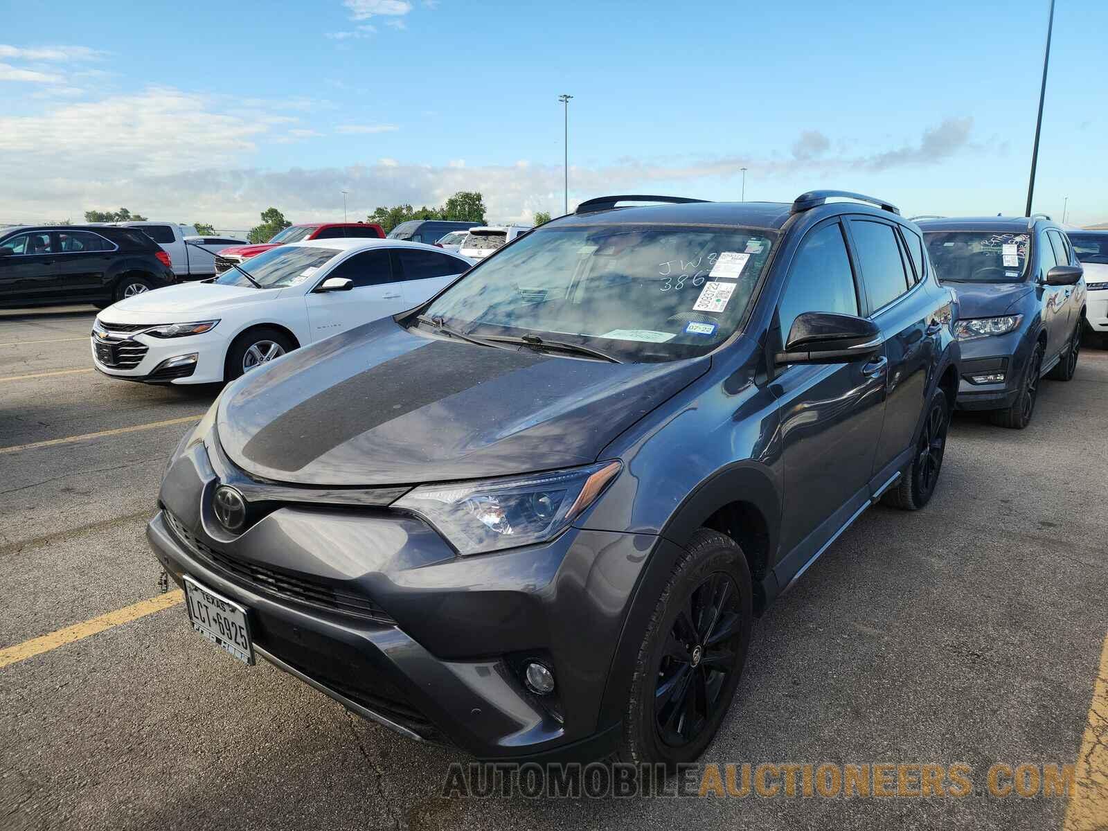 2T3RFREV7JW803867 Toyota RAV4 2018