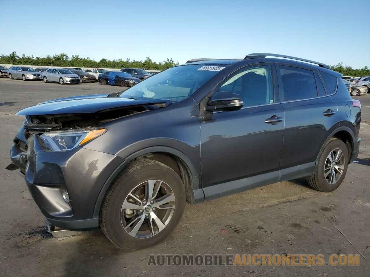 2T3RFREV7JW838098 TOYOTA RAV4 2018