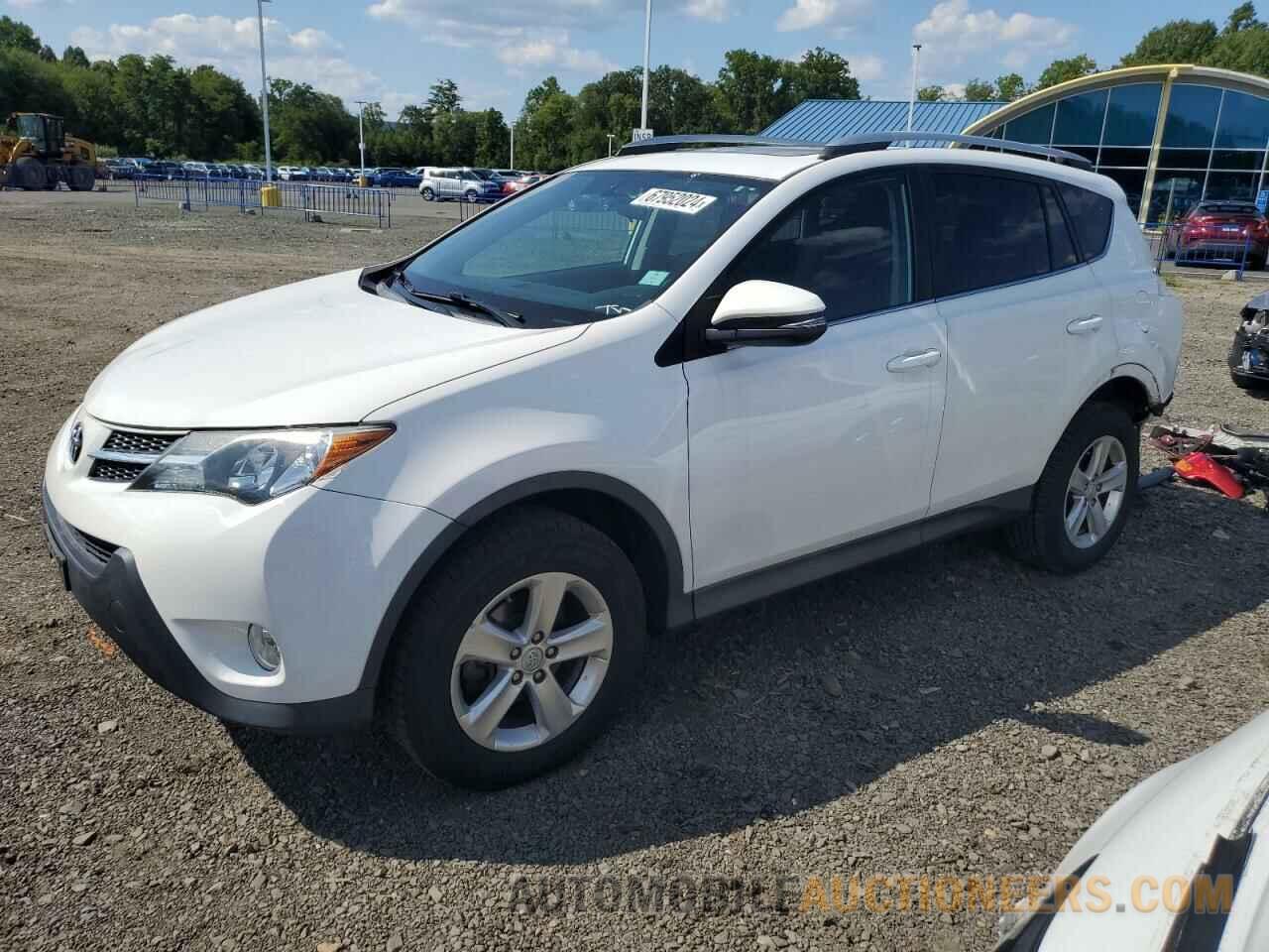 2T3RFREV8DW116742 TOYOTA RAV4 2013