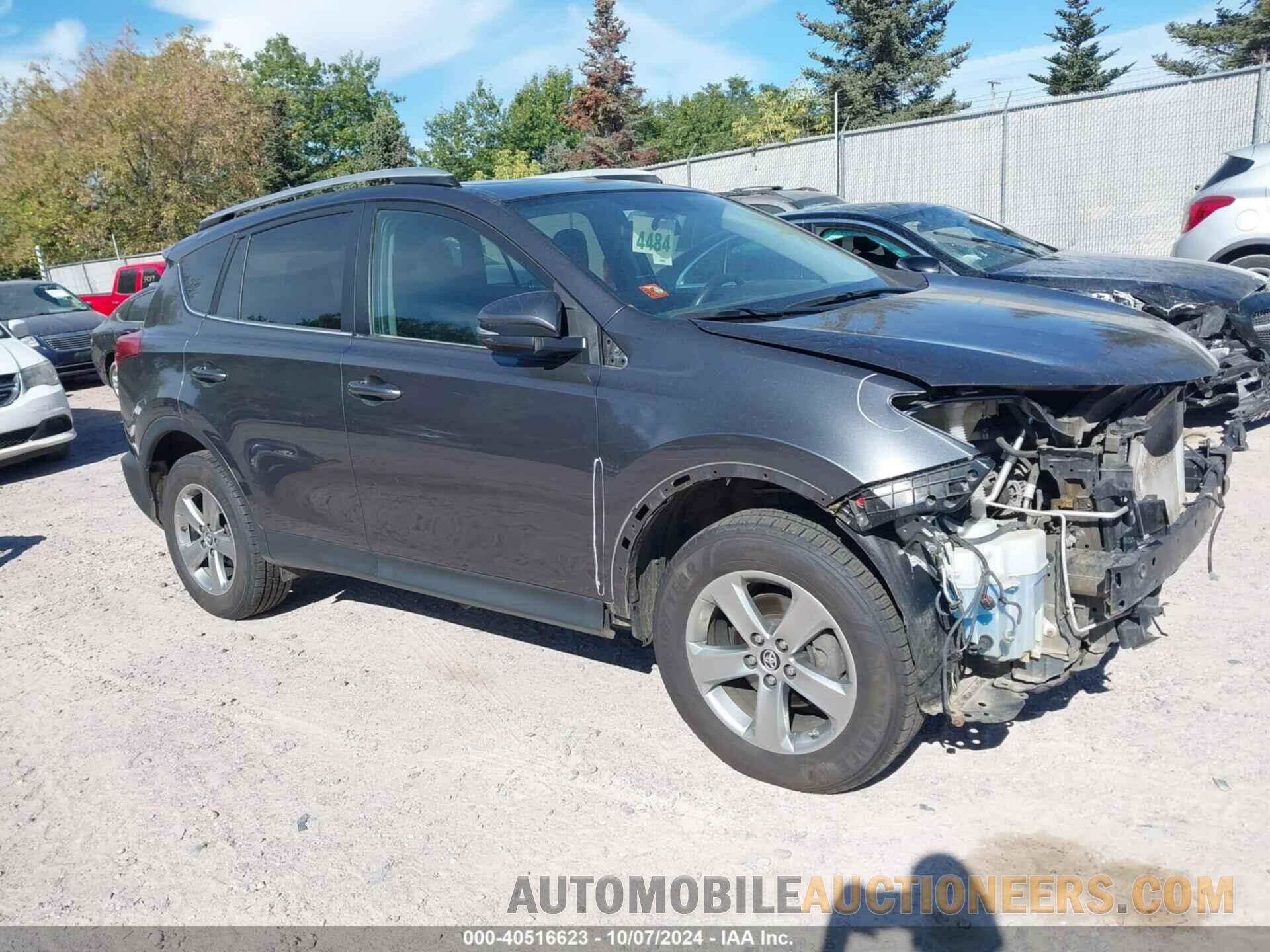 2T3RFREV8FW282939 TOYOTA RAV4 2015