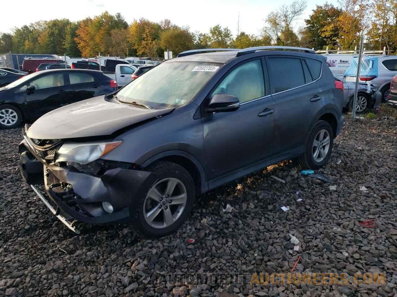 2T3RFREV8FW298283 TOYOTA RAV4 2015