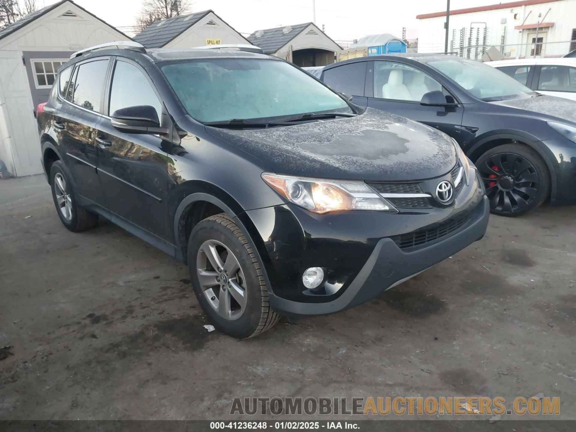 2T3RFREV8FW318287 TOYOTA RAV4 2015