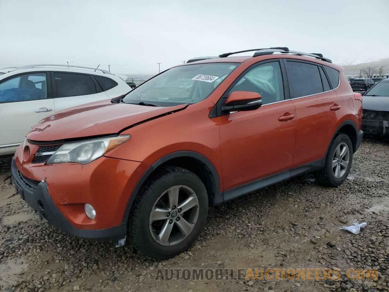 2T3RFREV8FW391689 TOYOTA RAV4 2015