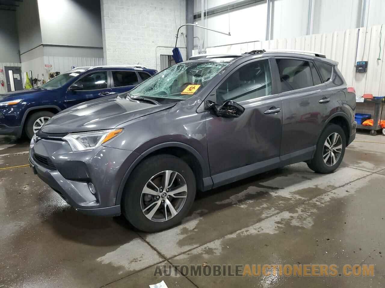 2T3RFREV8GW463668 TOYOTA RAV4 2016