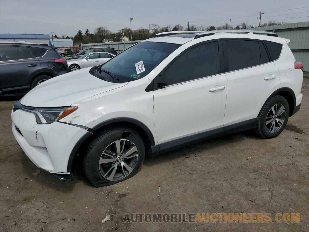 2T3RFREV8GW480373 TOYOTA RAV4 2016