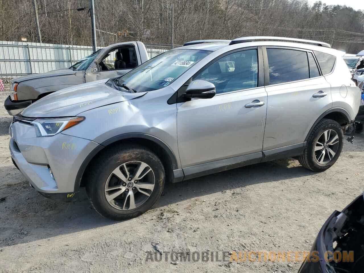 2T3RFREV8HW554604 TOYOTA RAV4 2017