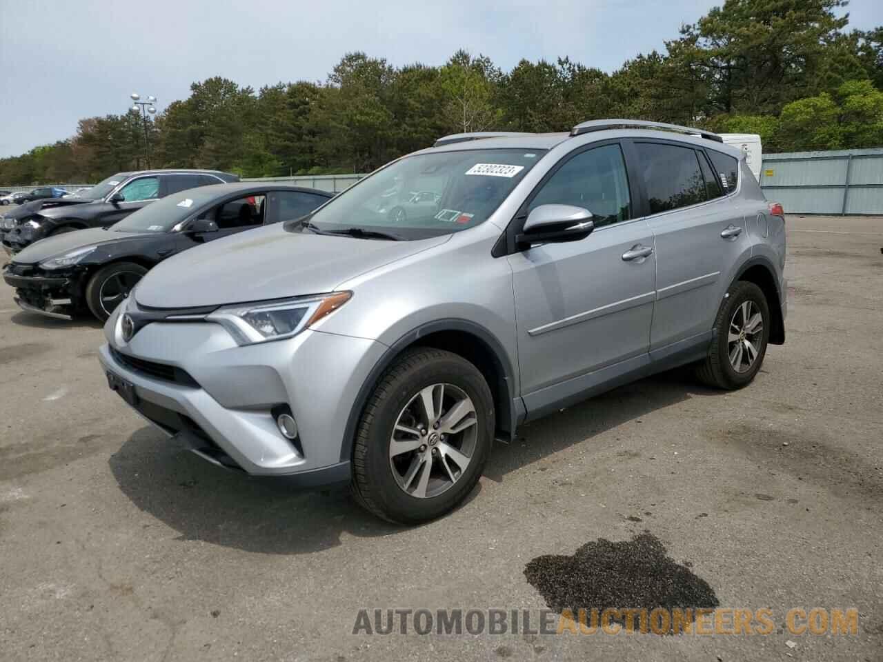 2T3RFREV8HW561312 TOYOTA RAV4 2017