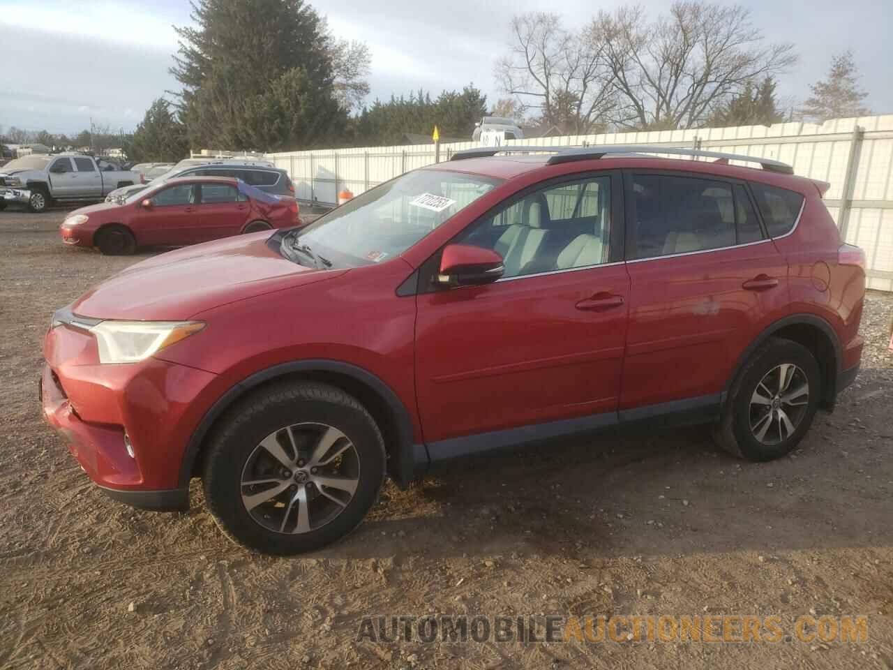 2T3RFREV8HW569765 TOYOTA RAV4 2017